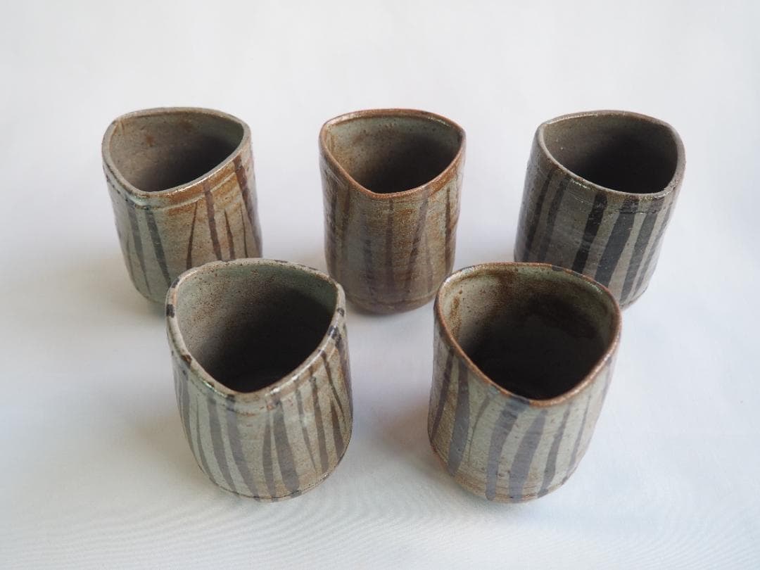 12代中里太郎右衛門造（無庵）『絵唐津筒向付５客』（共箱）人間国宝