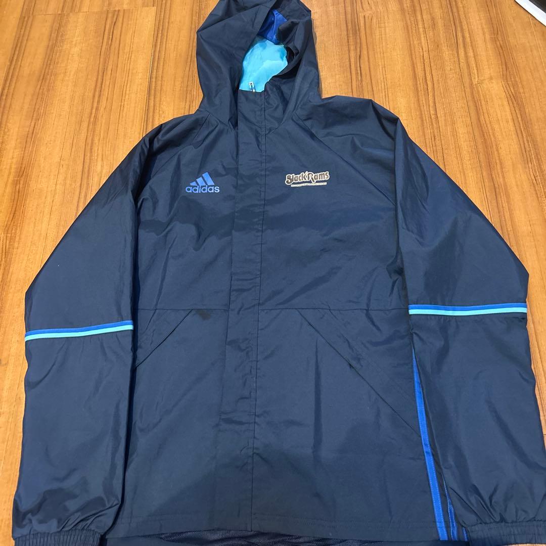 リコーブラックラムズ　パーカー