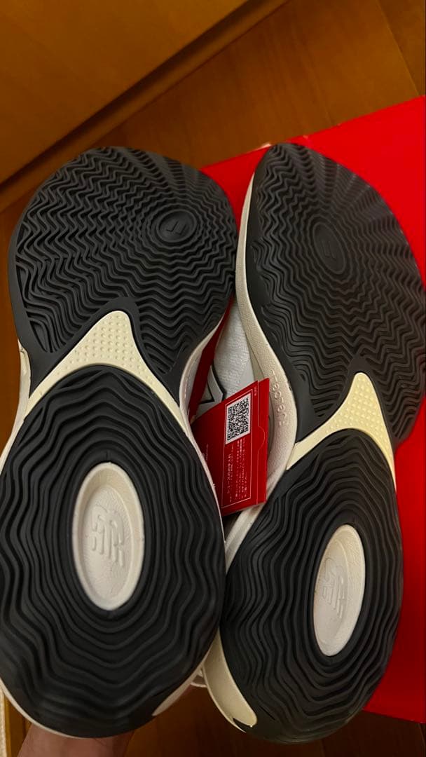 ニューバランス　バッシュ　HESI LOW v2 BBHSLME2 D