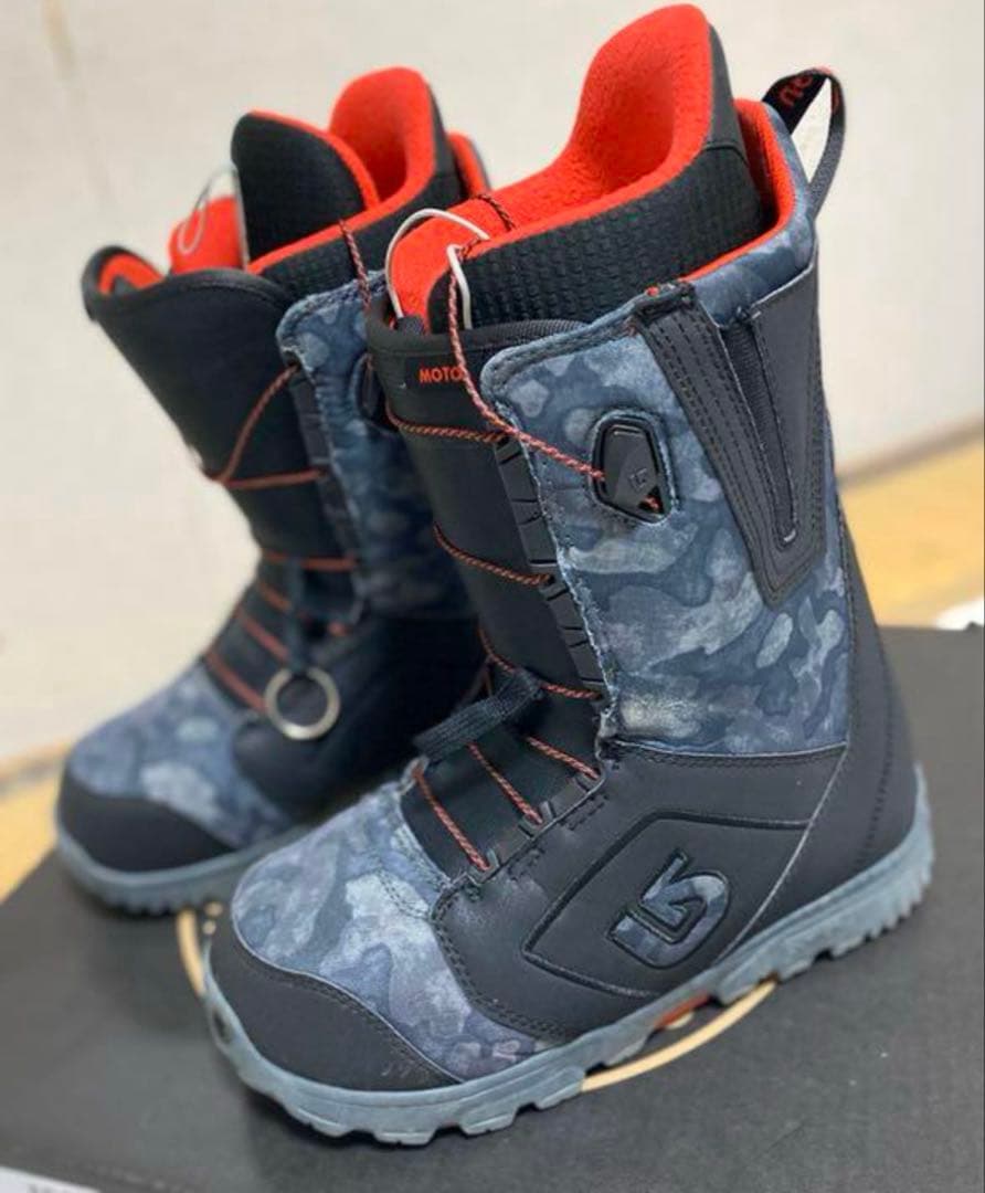 BURTON MOTO スノーボード ブーツ　26cm 中古美品