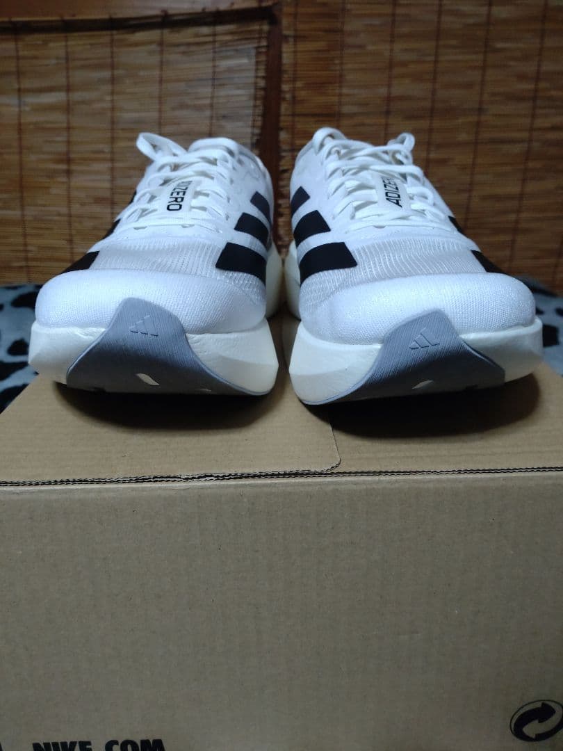 アディダス　アディゼロエボＳＬ　27.0cm　箱根駅伝　東京マラソン　大阪