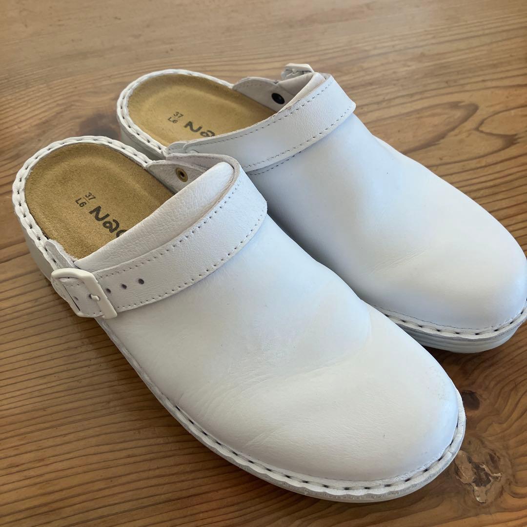 美品!☆NAOTO IRIS ホワイト　37安藤明子