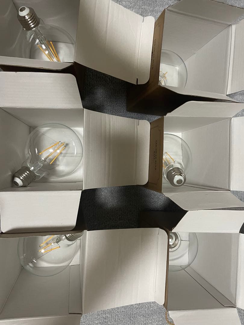 unico astre ゴールド　E26 LED電球　6個