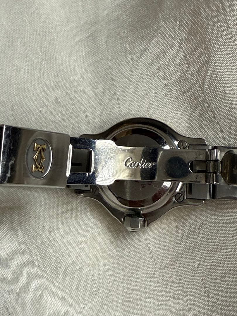 早い者勝ち！Cartier アナログ時計 シルバー/ゴールド