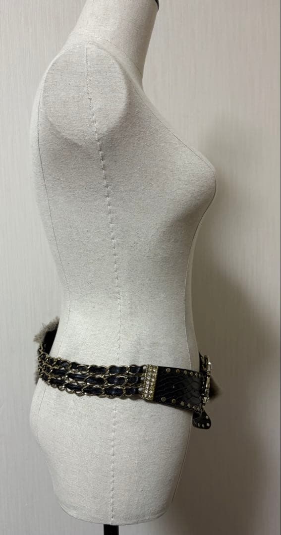 正規品 d.i.a 希少 ファーベルト