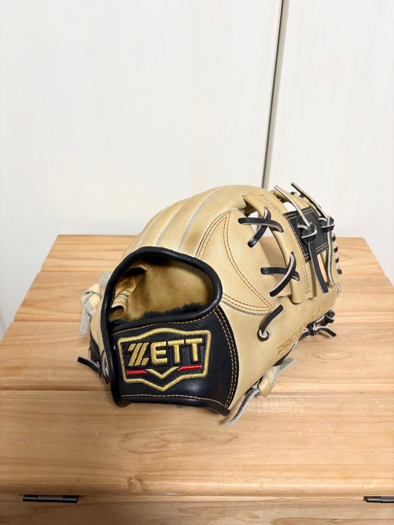ZETT プロステイタス 軟式 内野