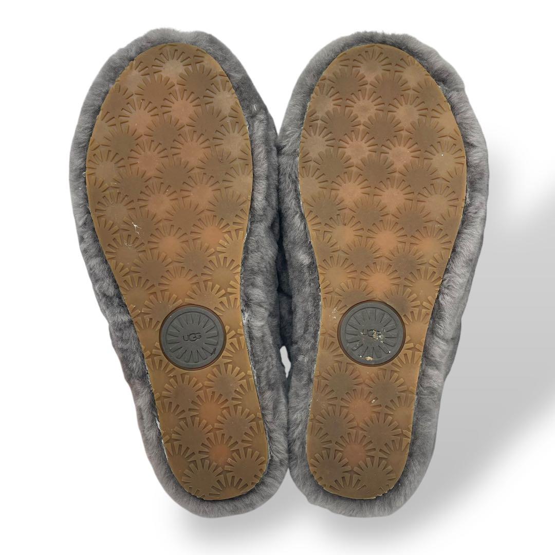 未使用級　アグ　FLUFF YEAH BLING ムートン　サンダル　グレー