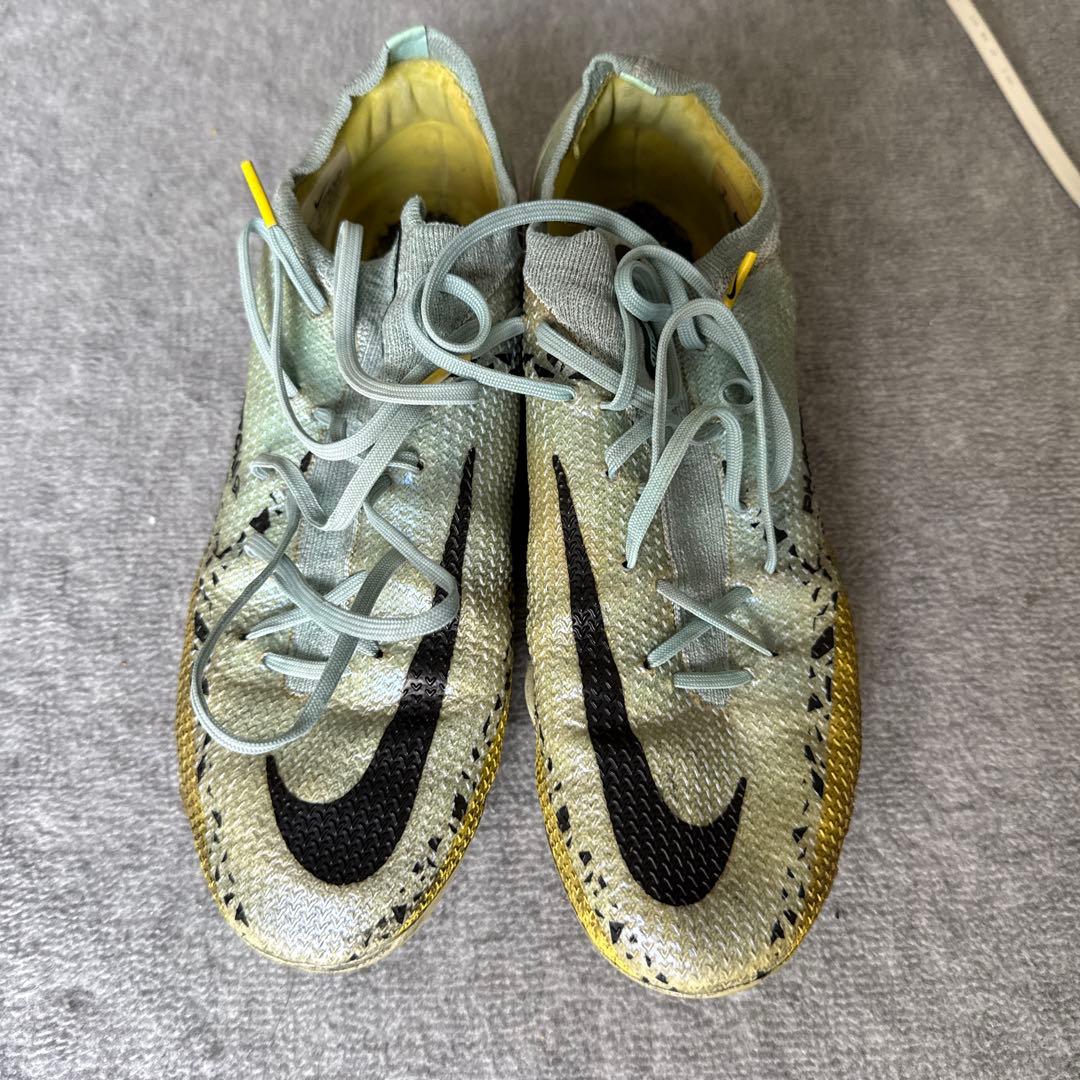 ナイキ ファントム GT2 エリート AG