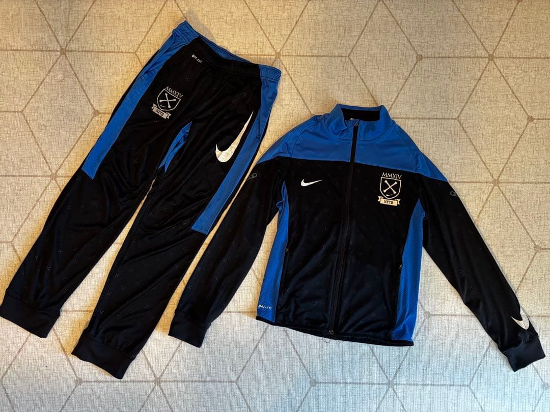 美品【Nike NFTBモデル】長袖上下セット