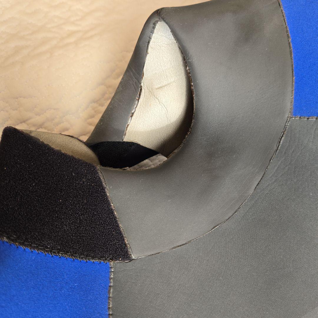 【限定値下げ】BILLABONG フルスーツ 黒/青 膝パッド付き