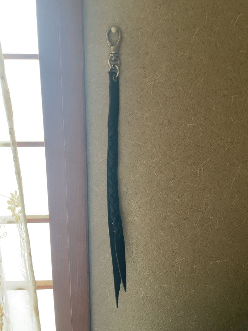 THE CALEE 本革 スタッズ付きキーホルダー