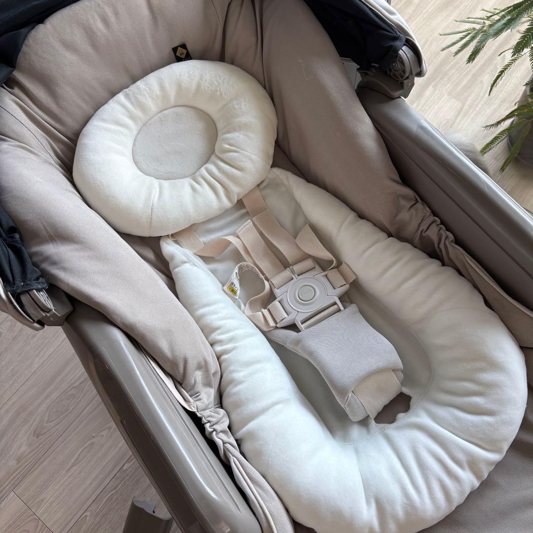 コンビ ホワイトレーベル ネムリラ コードレス