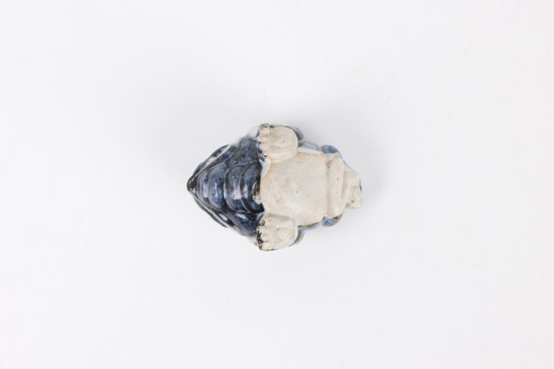 唐物　陶製 置物 蛙 蟾蜍 青白釉 茶道具　古陶 陶彫 FF01-05