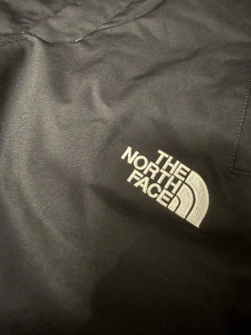 「美品」THE NORTH FACE 子ども用スキーウェア ブラック