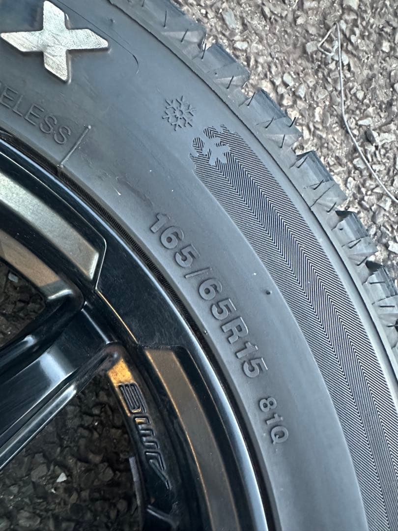 スマートフォーフォー　スタッドレス4本　15インチタイヤ・ホイールセット