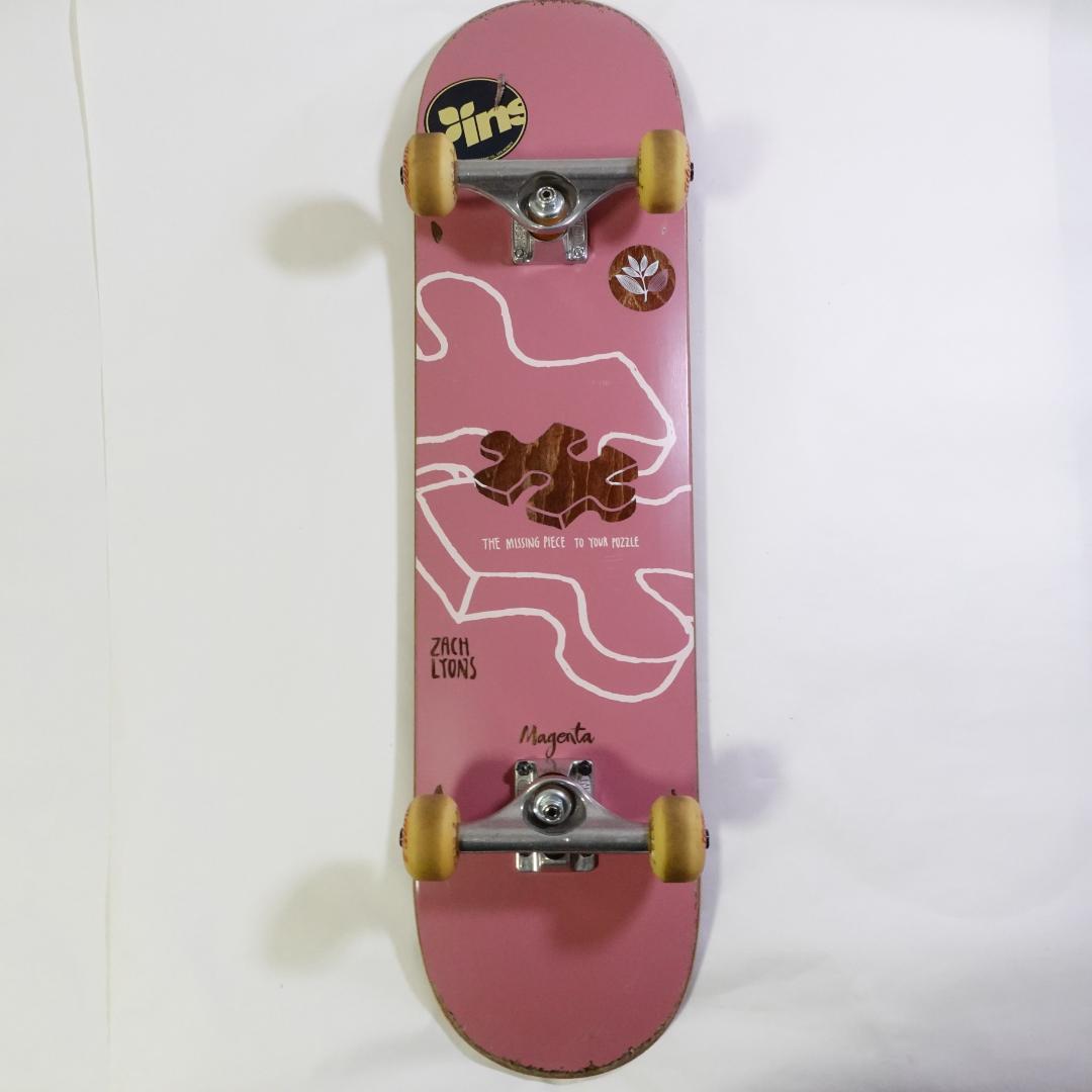 Magentaインディ ボーンズスイス スピット EVISENスケートボード