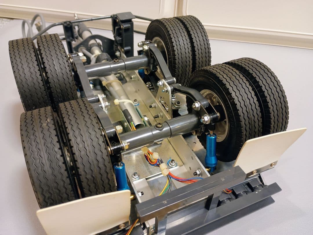 タミヤ　ポールトレーラー　改造ベース用　ライトユニットオプション付き