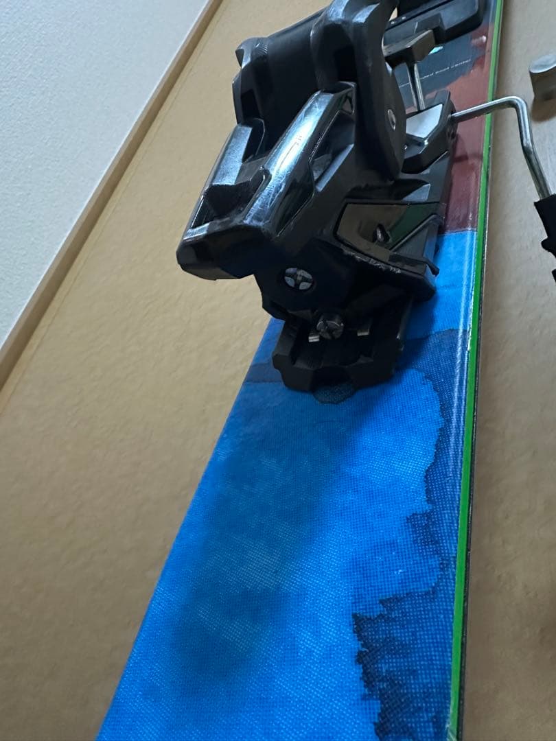 フォルクル　リヴォルト90 168cm