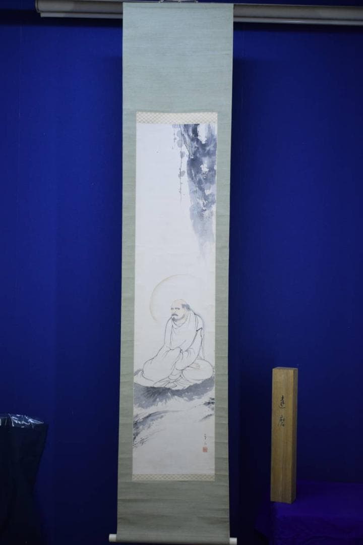 真作/織田観潮/達磨図/桐共箱付/布袋屋掛軸HH-963