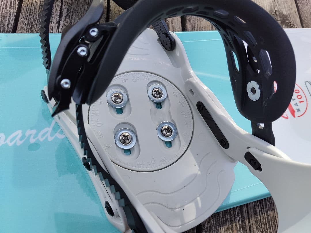 子供用 スノーボード3点セット nature 100 ビン バートンブーツ 21