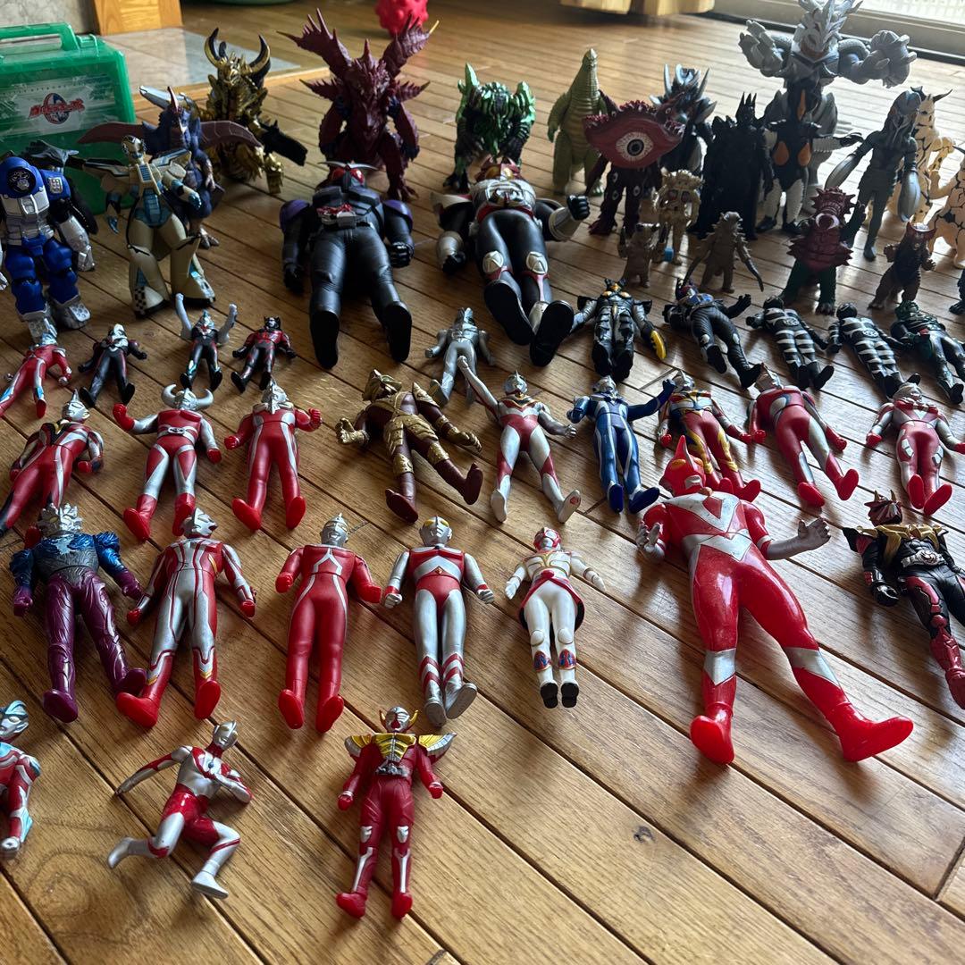 [即購入ok] ウルトラマン フィギュア 大量 まとめ 他マブヤーなど