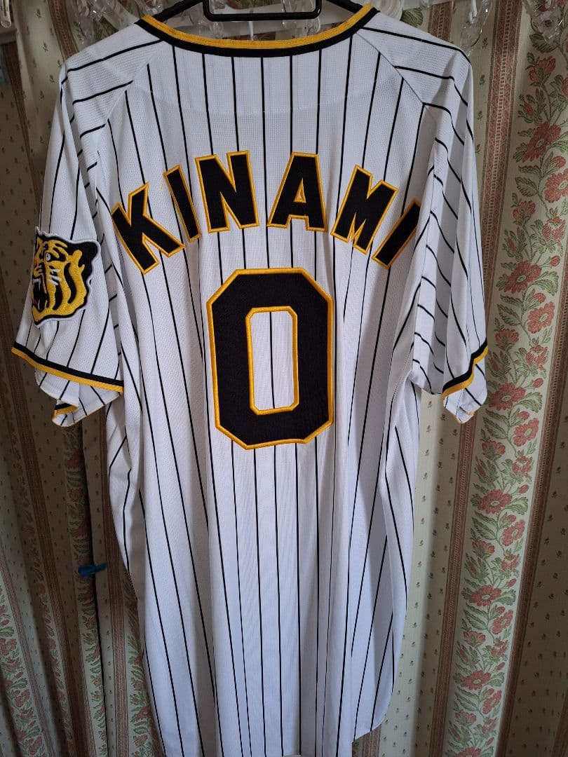 阪神タイガース　木浪選手レプリカユニフォーム