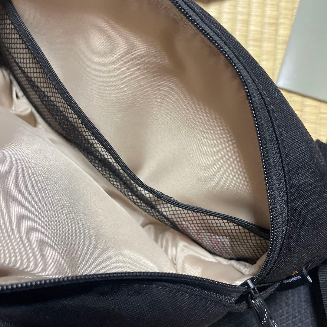 Hugoo ハグー　ヒップシート　ショルダーバッグ　抱っこ紐 スリング 2WAY