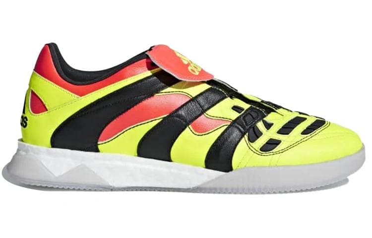 【新品 26cm】 アディダス プレデター アクセレレイター TR