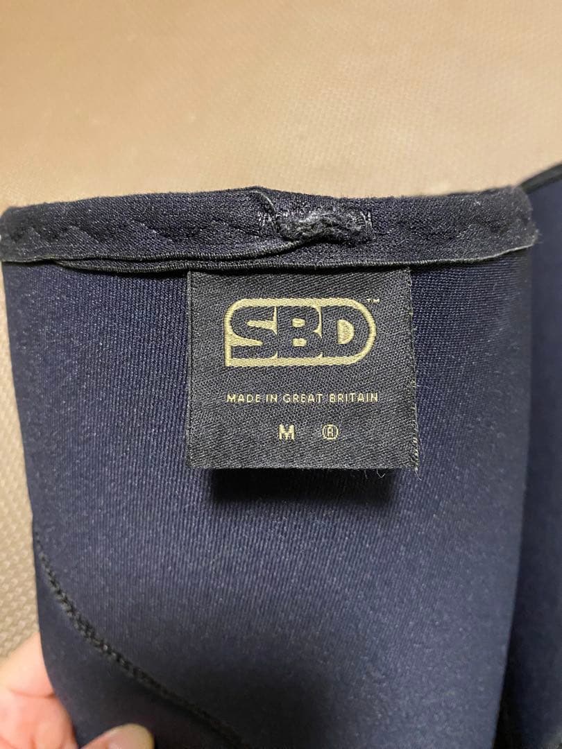 美品 SBD ニースリーブカーキグリーン&ブラック　M