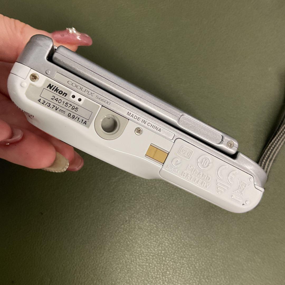 M3583 Nikon COOLPIX S6600 デジタルカメラ