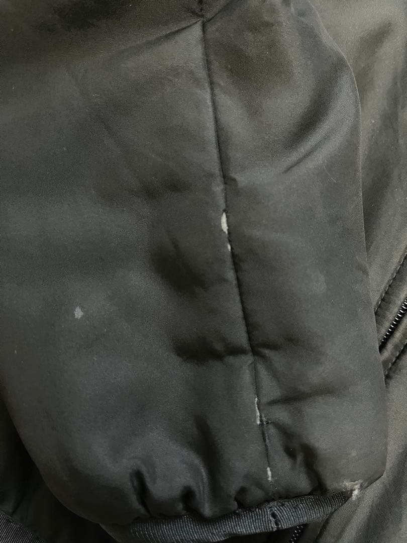 PRADA ブラック フード付きナイロンジャケット