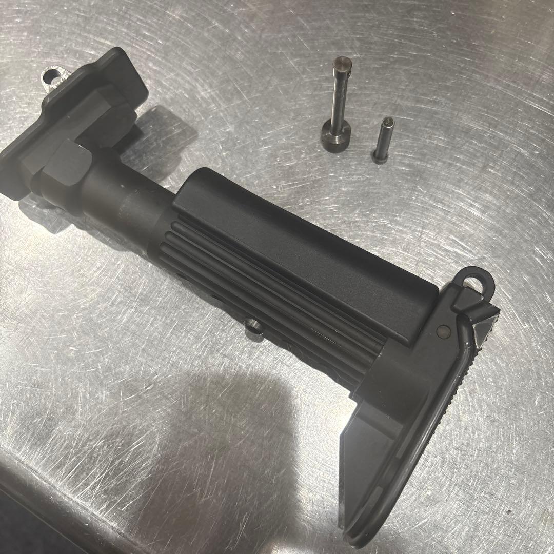 Lambda defence M249用伸縮ストック