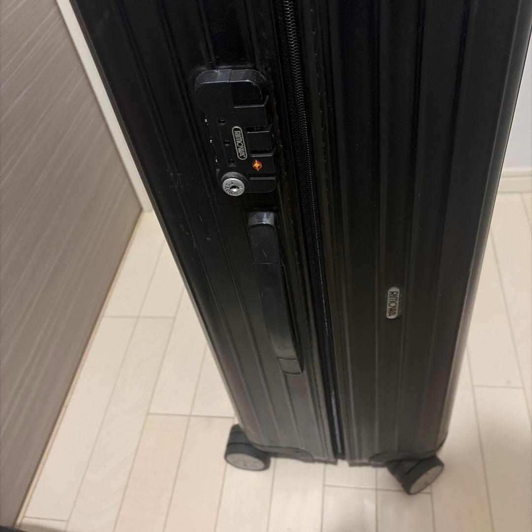 リモワ（TSAロック） 4輪 サルサ 871.77 ブラック 82cm/111L