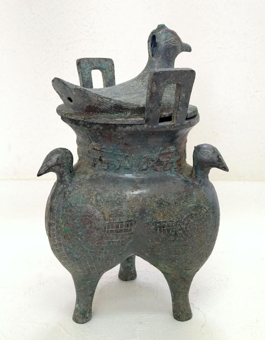 中国 西周青銅器 彫刻 三足 蓋付き 鳥装飾 酒器 高さ21.5cm