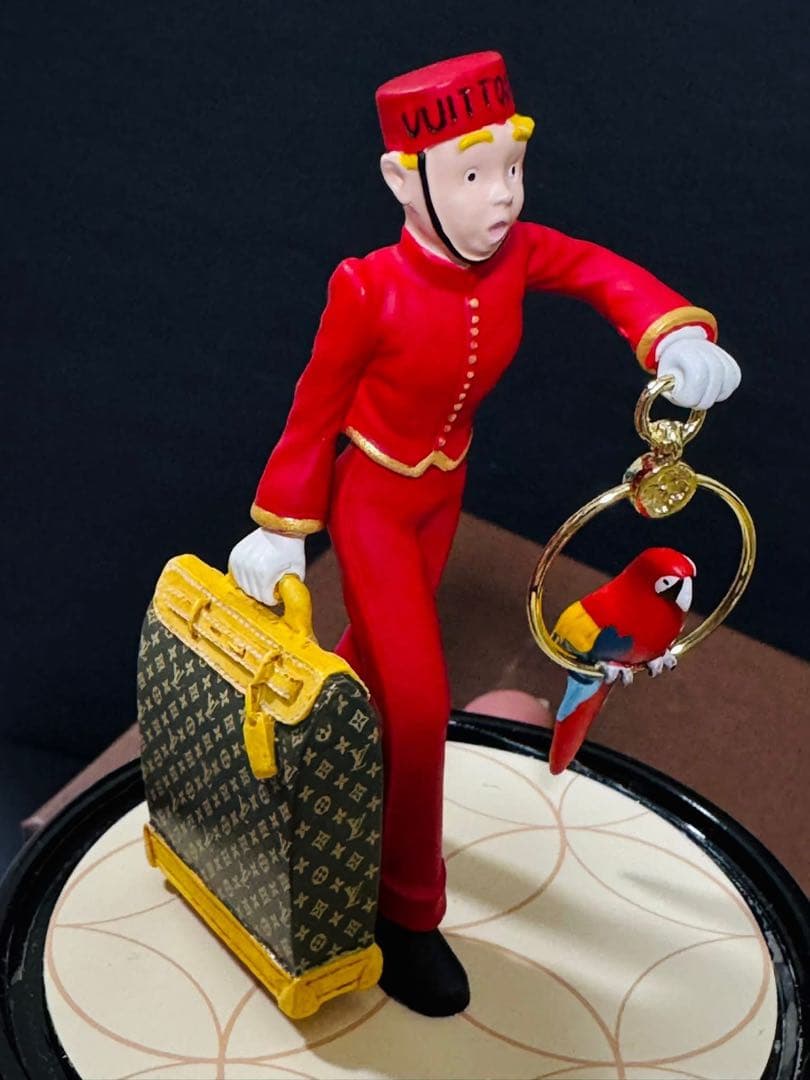 Louis Vuitton ベルボーイ フィギュア