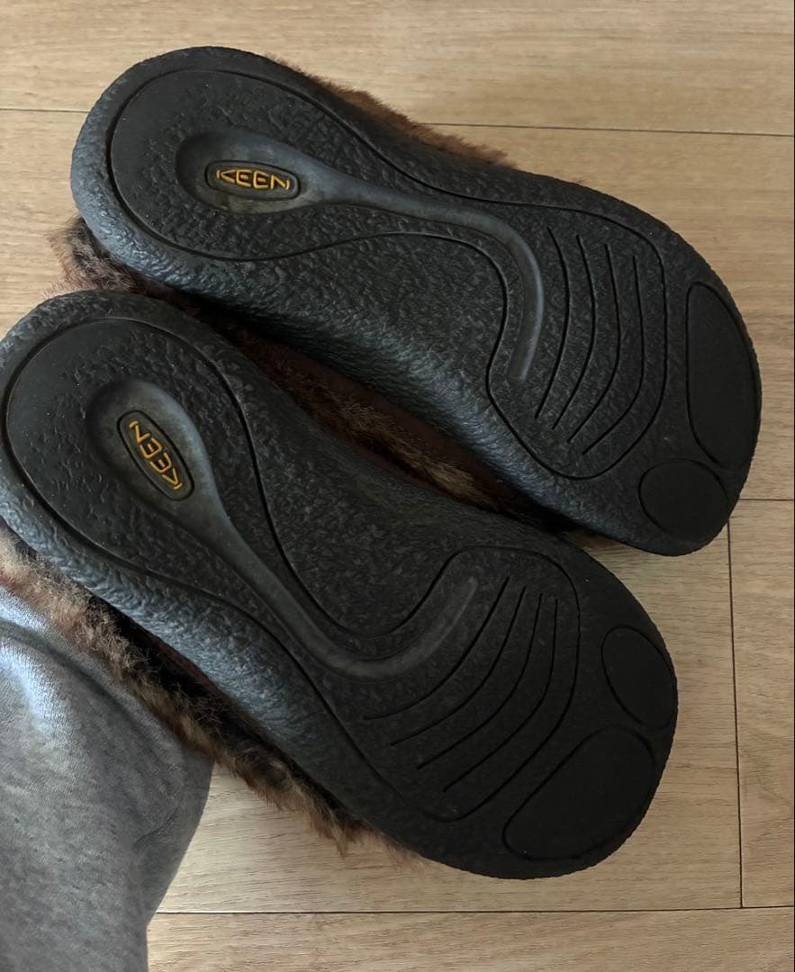 KEEN キーン ハウザースリースライドスリッポン23cm