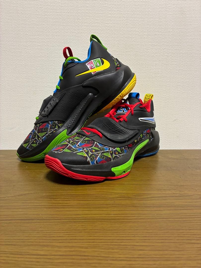 シューズ(男性用) NIKE ZOOM FREAK3 UNO