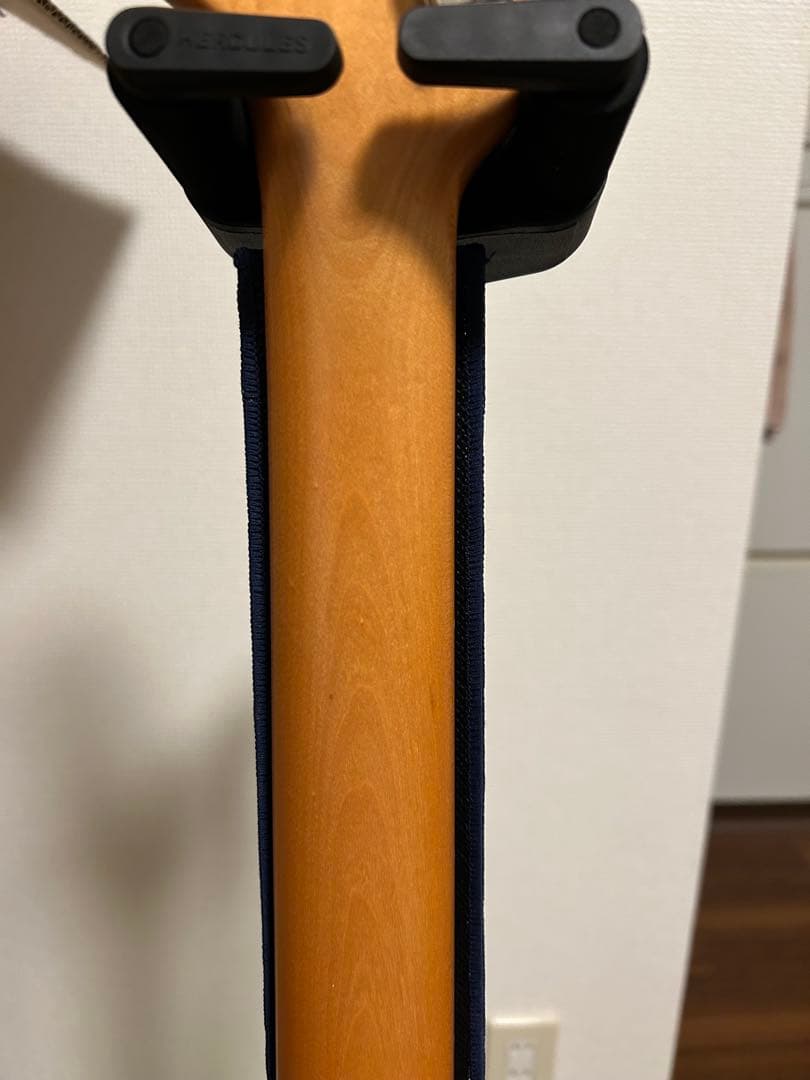 Fender Stratocasterチャーモデル