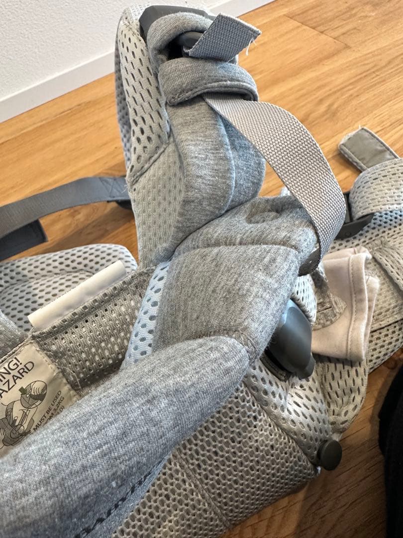 ベビービョルン ハーモニー3Dメッシュ⭐︎シルバー 美品