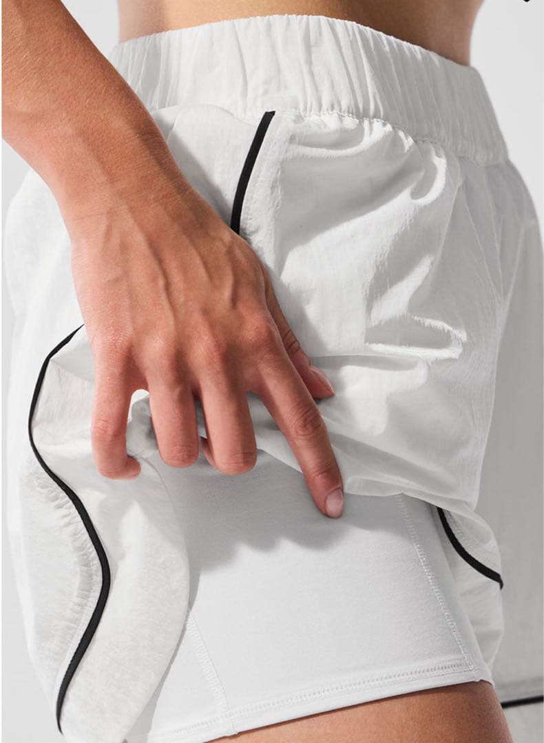 aloショートパンツ正規品