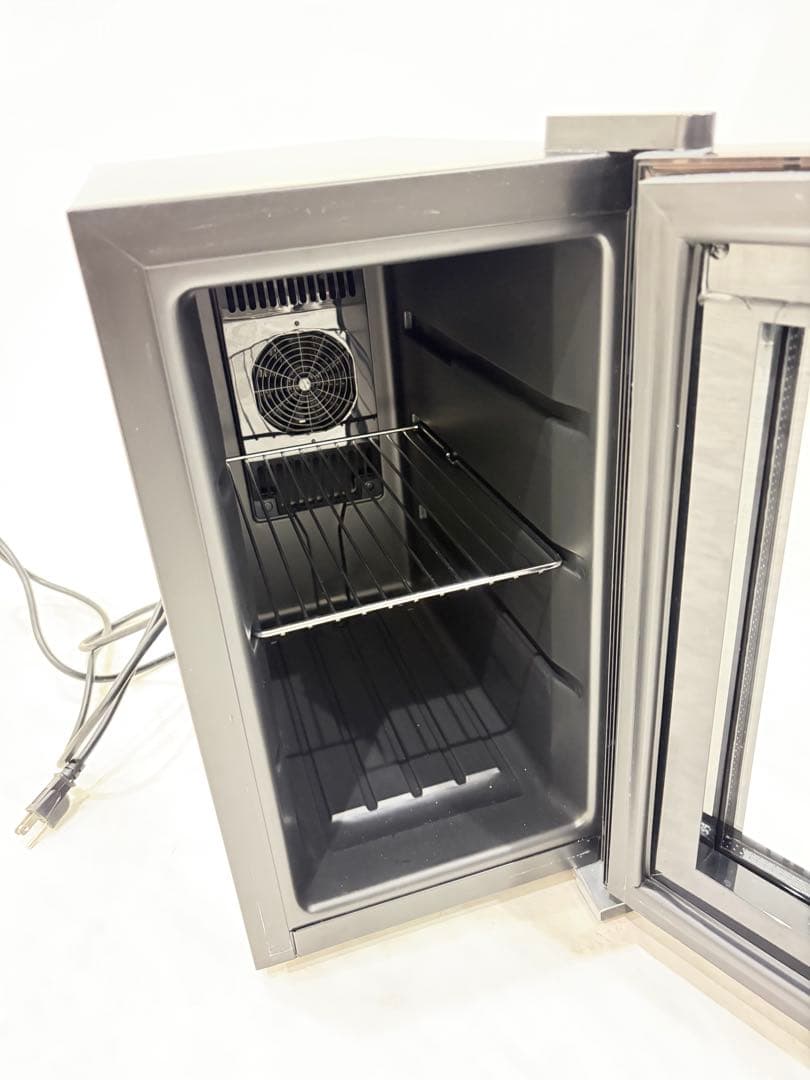 インキュベーター(保温庫)