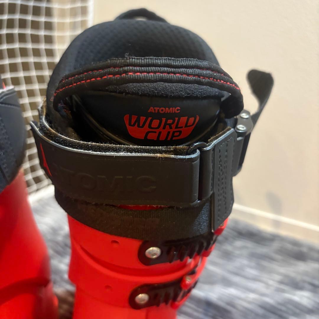 【極美品】ATOMIC REDSTER WORLD CUP 130 スキーブーツ