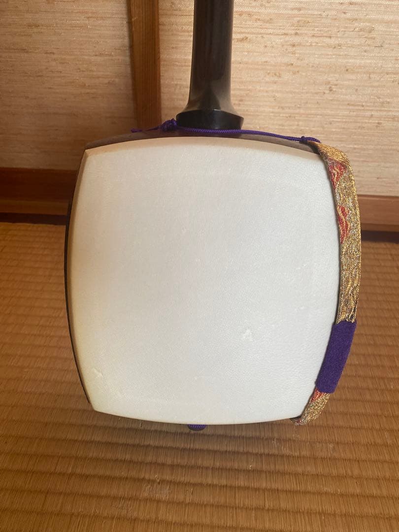 三味線 本体 表皮破れあり