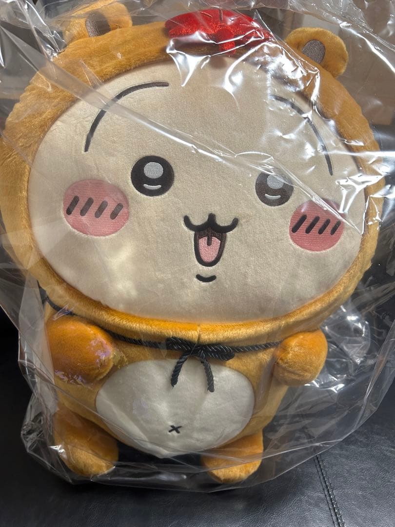 ちいかわ たぬきだもんくじ A賞 うさぎ ドデカたぬき ぬいぐるみ