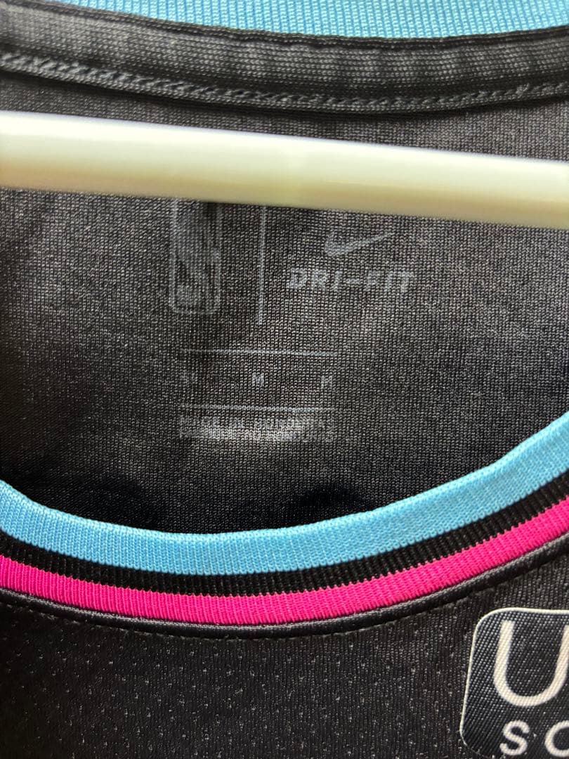 ス*？様 【正規品】Dwyane Wade Miami Vice Nights