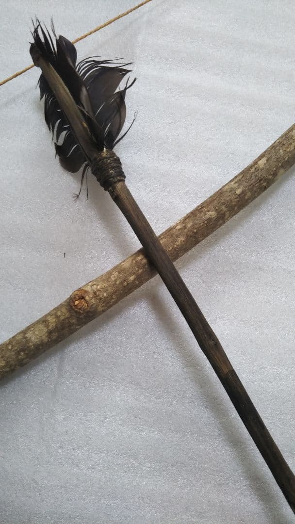 (2月限定)アイヌ民具弓矢セット　クとへペライ