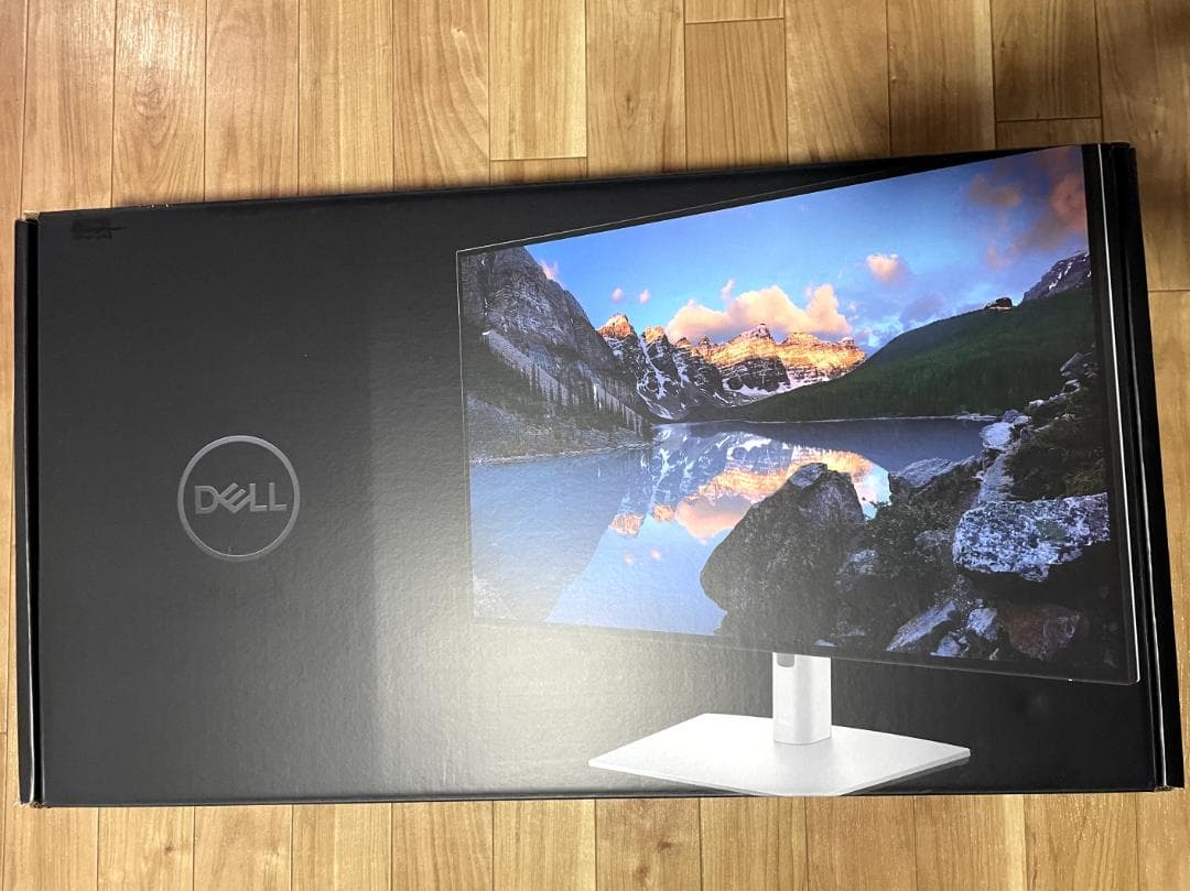 Dell U3223QE (31.5インチ 4K モニター)