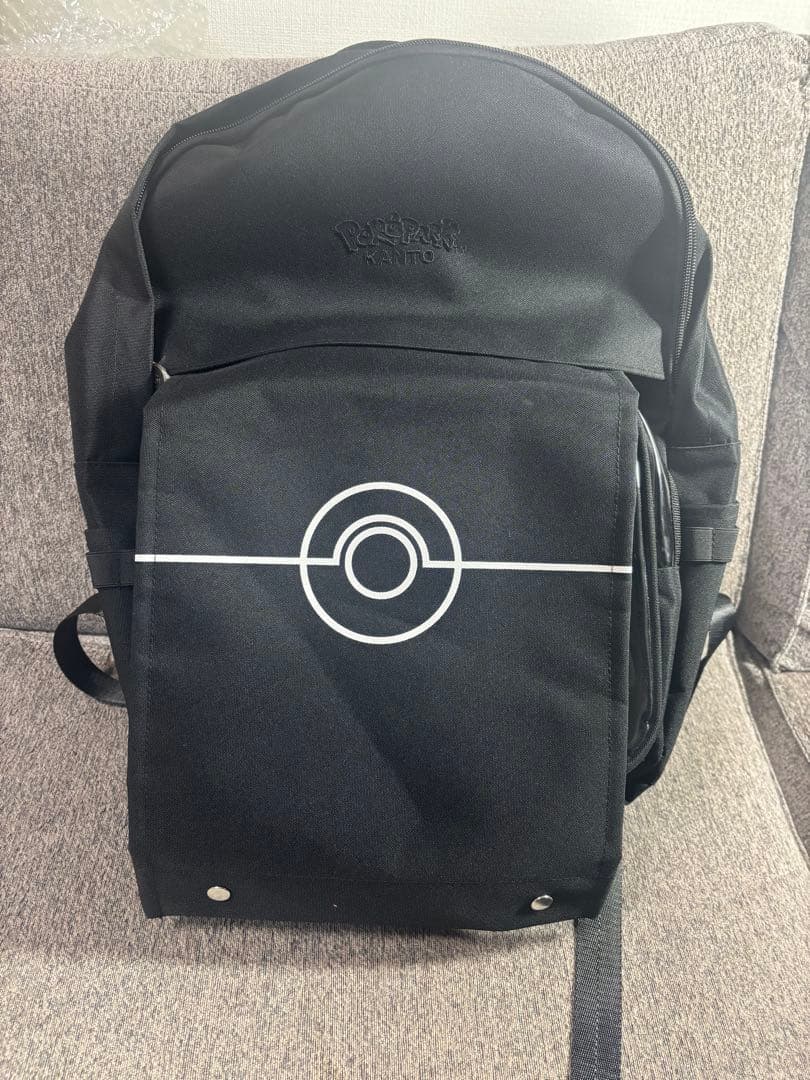 【ポケパークカントー限定】公式 リュック　モンスターボール柄 タグ付き 未使用
