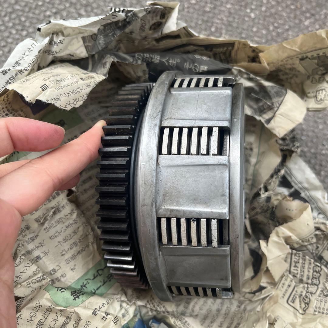 クラッチ ASSY CB400F (旧ヨンフォア )