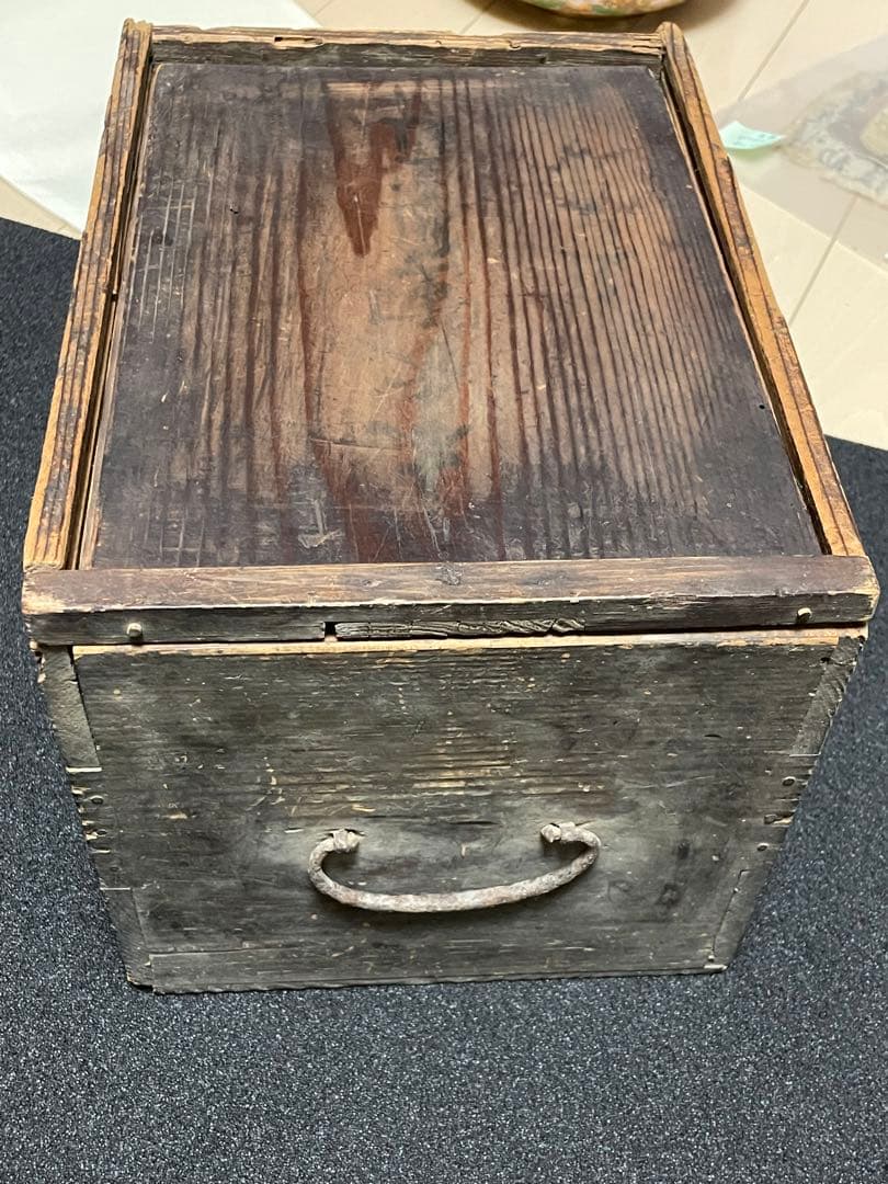 江戸時代の壺　古董品